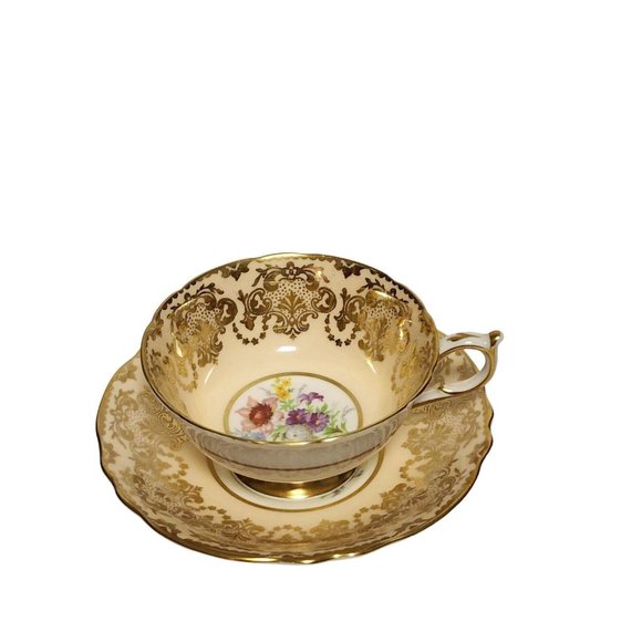Vintage Paragon‎ Gold Floral Bouquet Filigree Teacup Cup & Saucer England - Picture 11 of 12